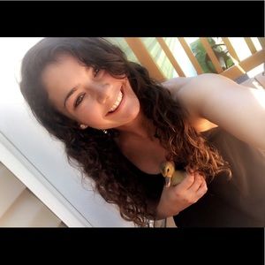 Meet your Posher, Brooke